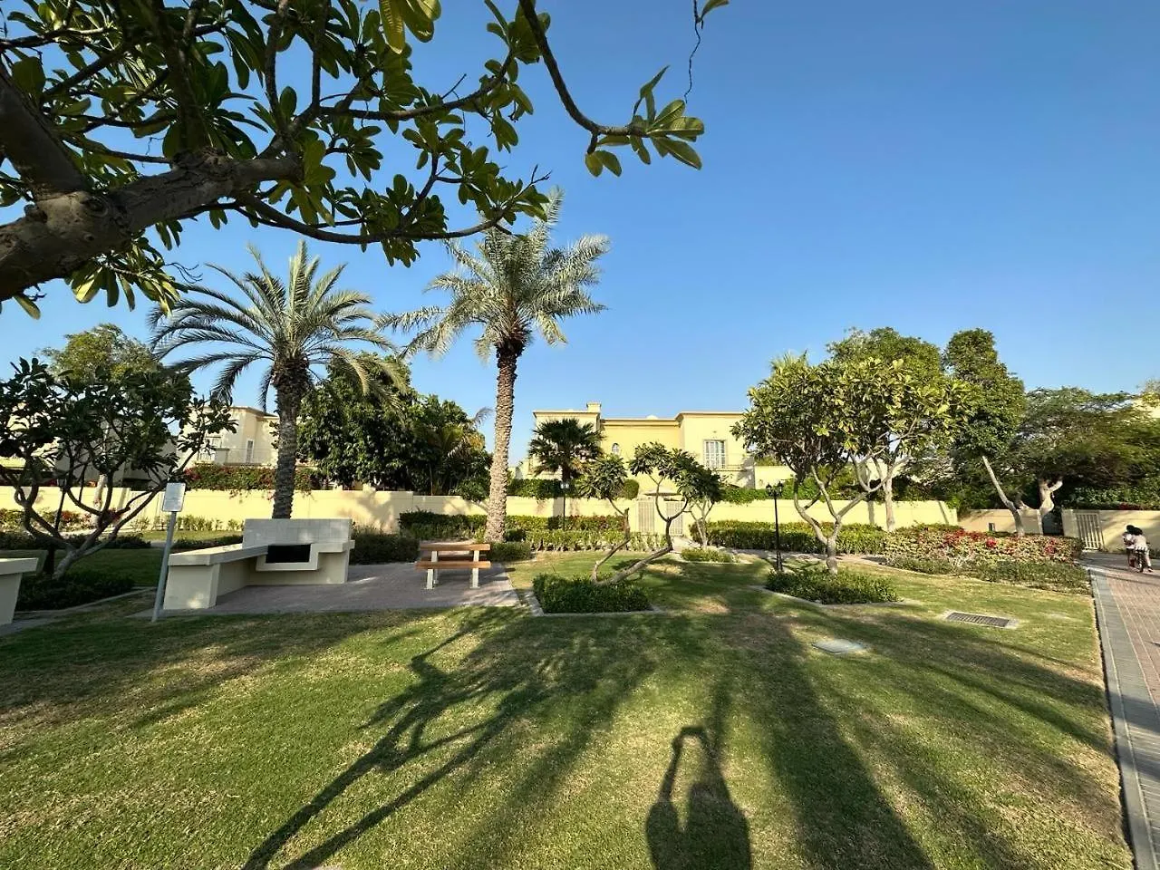 Sunrise Homes - A Private Pool Villa Sleeps 5 In Springs Dubai United Arab Emirates