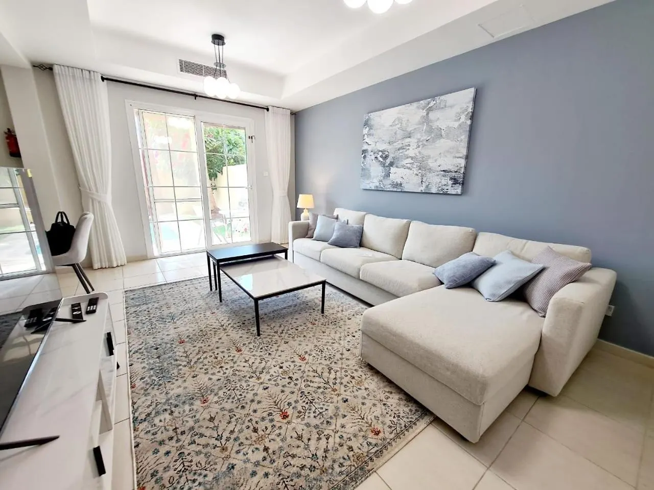 Sunrise Homes - A Private Pool Villa Sleeps 5 In Springs Dubai